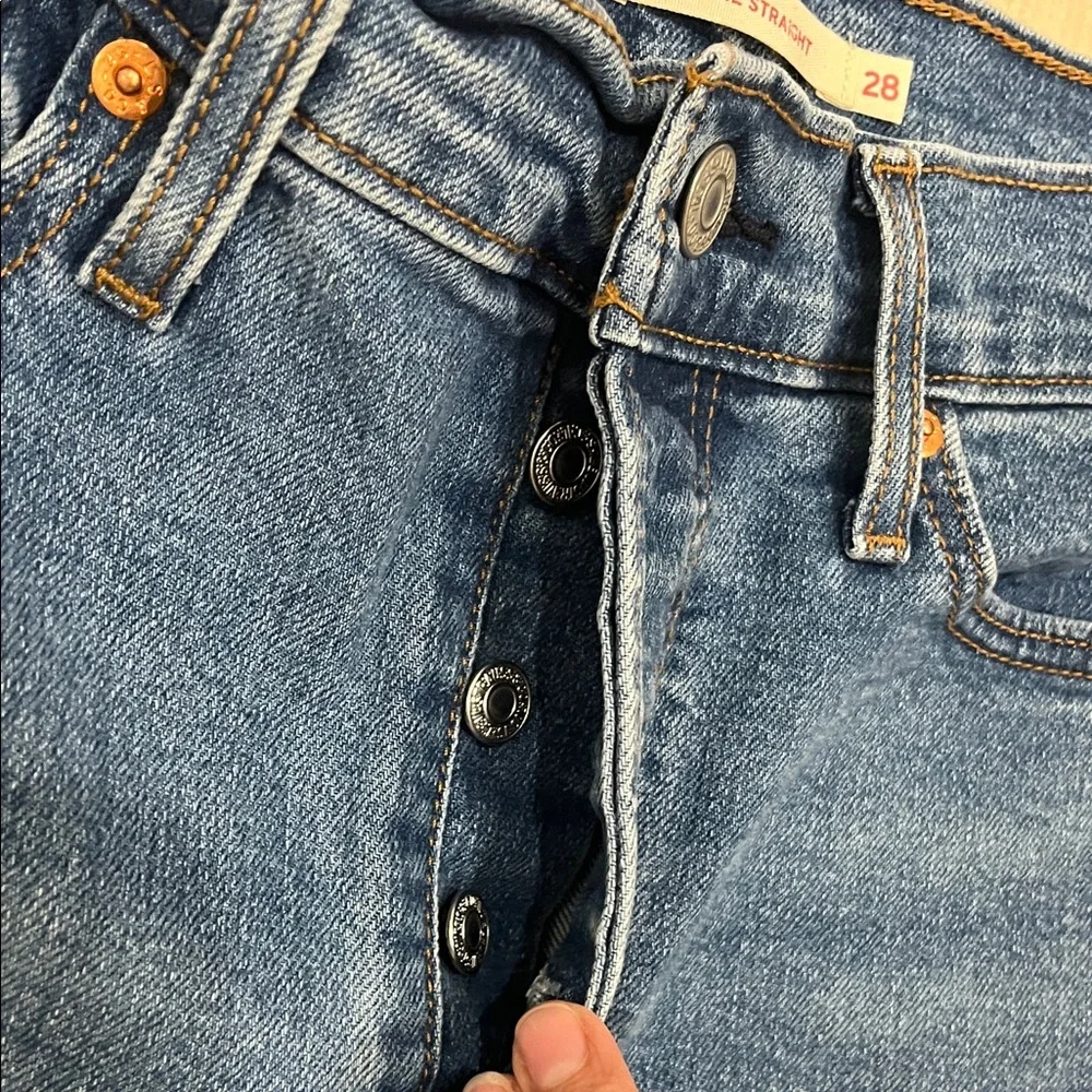 Viral Levi’s wedgie straight Jeans Sz 28 - Picture 3 of 6